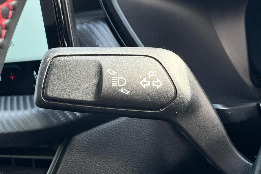Ford KUGA Photo autoimg-1a1a2b7495f370e88b078dd0f2843c945f584a48.jpg