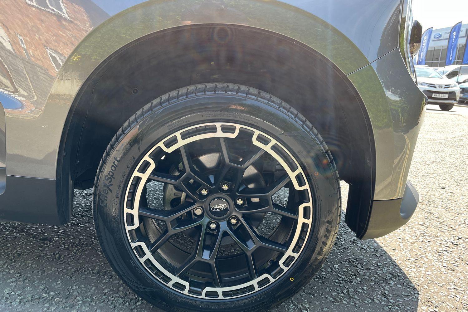 Ford RANGER Photo 22
