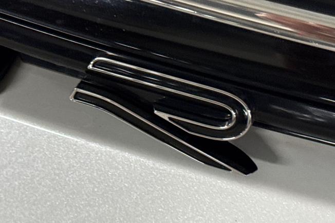Volkswagen Golf Photo 35