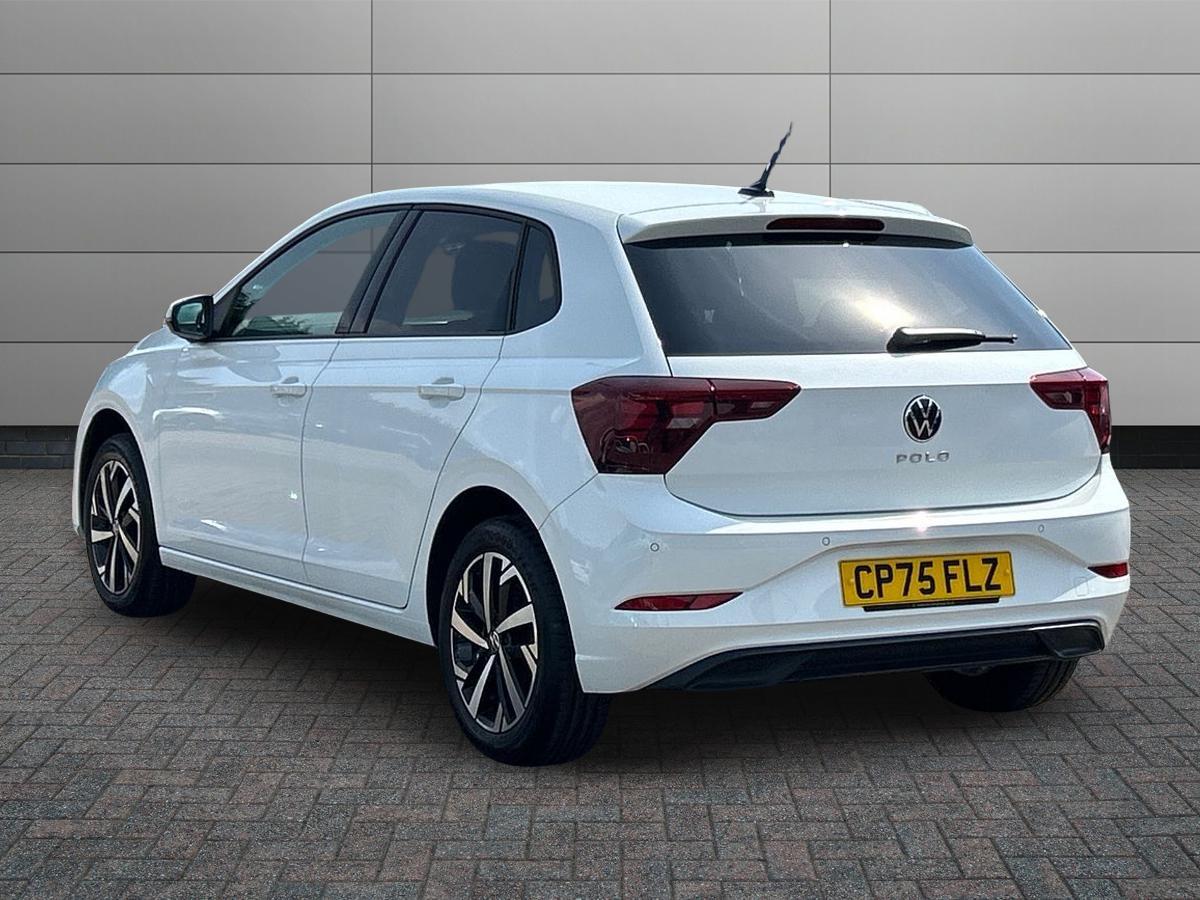 Volkswagen Polo Photo autoimg-1a222f2ba08e00612fd855ae39f36e8b3e2d84c5.jpg