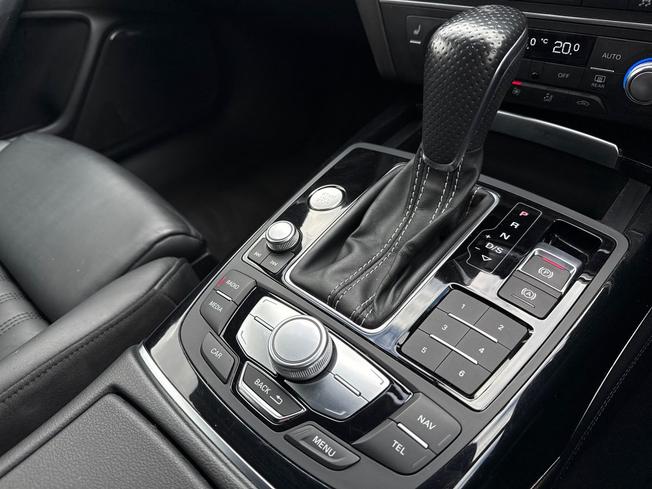 AUDI A6 Avant Photo 27