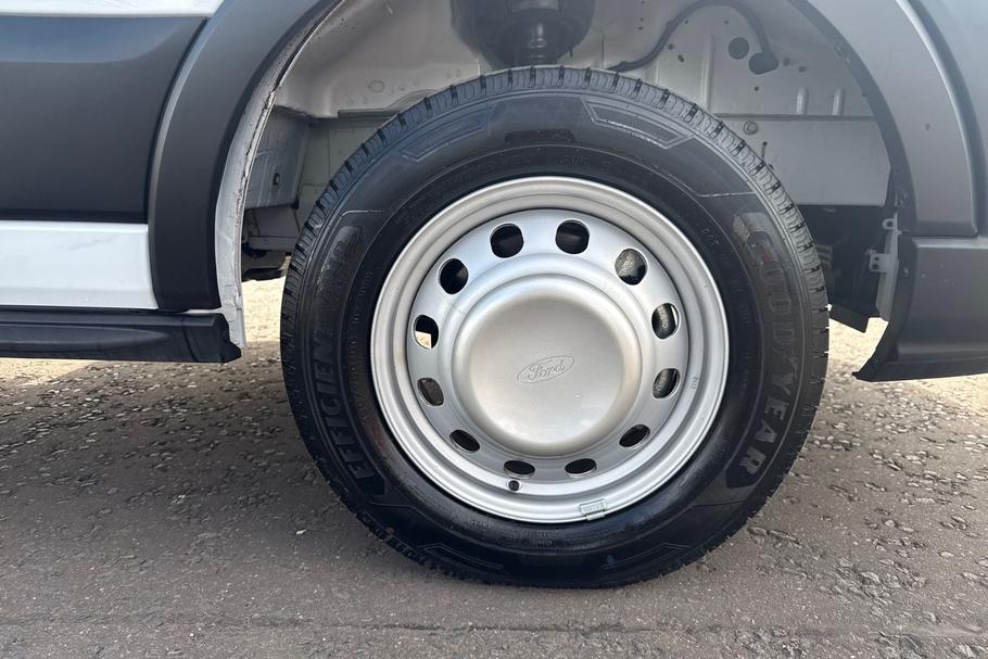 Used Ford TRANSIT FG25AOF 18