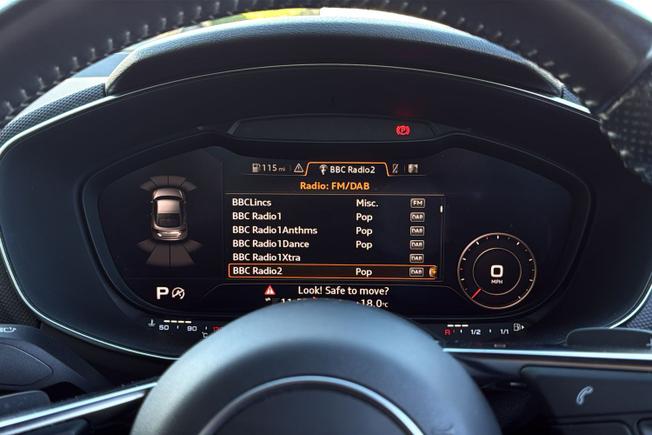 AUDI TT Photo 33