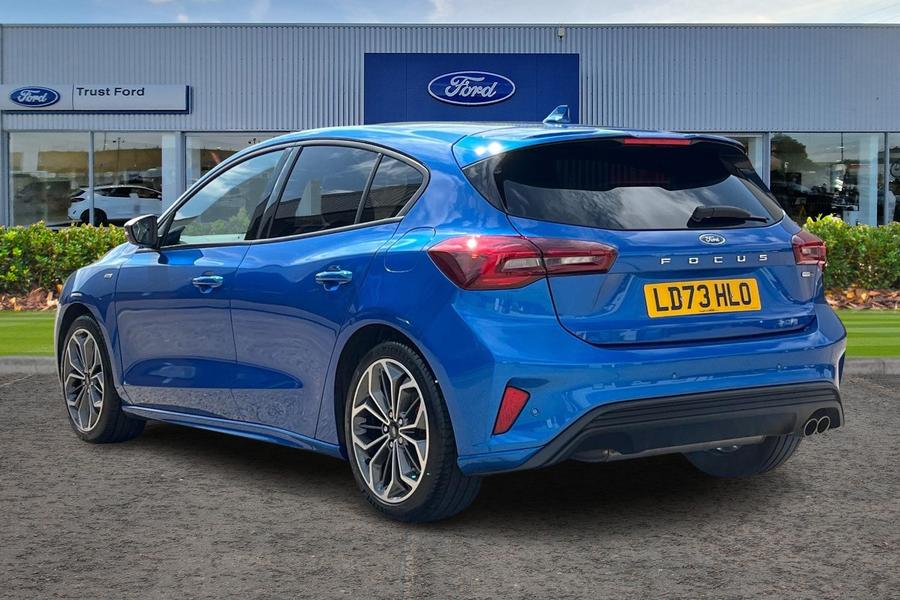 Ford Focus Photo autoimg-1a2bb845c1cec59d6a99492406f25138234bfc20.jpg