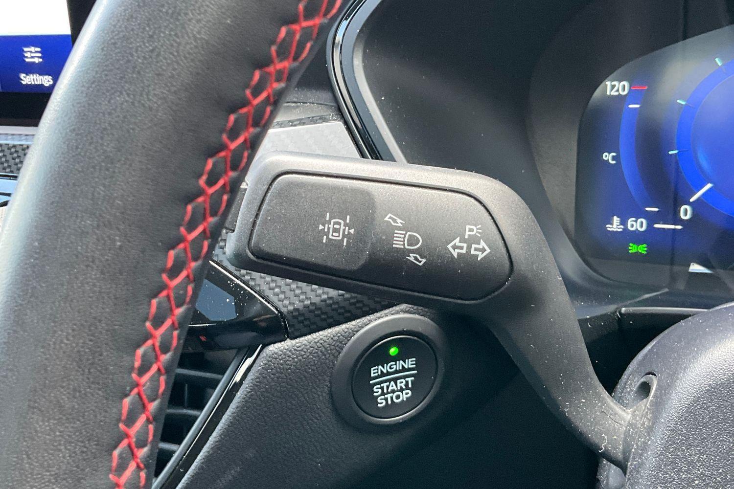 Ford KUGA Photo 13