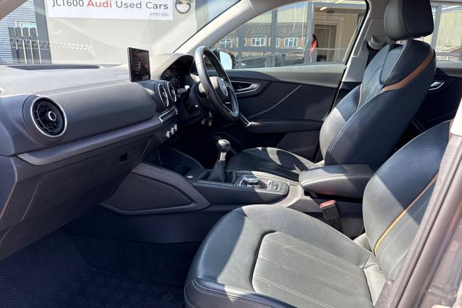 Audi Q2 Photo 43
