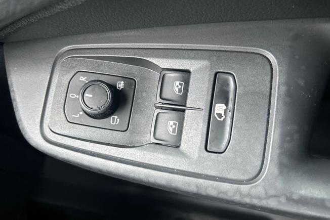 VOLKSWAGEN Caddy Maxi Photo 40
