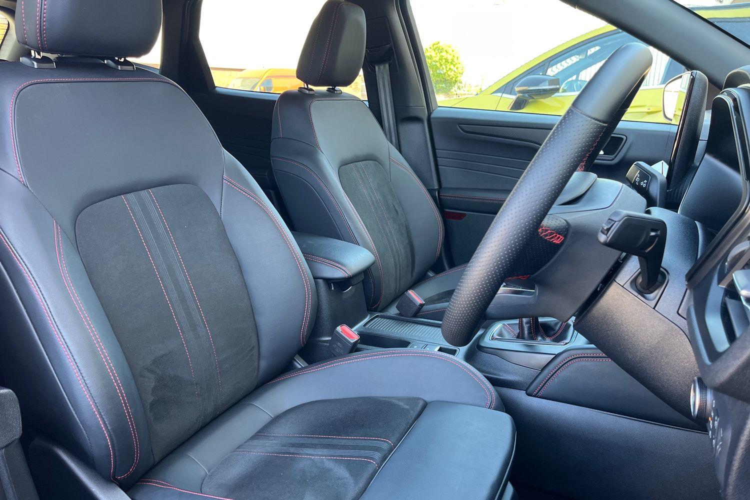 Ford Kuga Photo 16