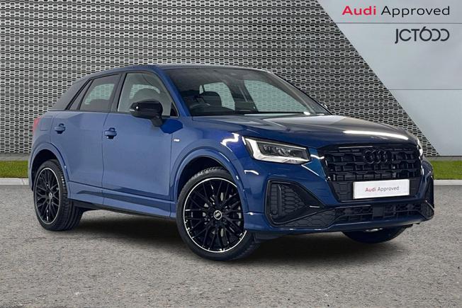 AUDI Q2 Photo 1