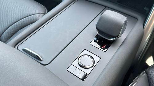 Land Rover Discovery Photo autoimg-1a3eb1ca6ef03d9cb246d596f42652b6d036ea2e.jpg