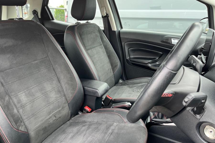 Ford ECOSPORT Photo autoimg-1a3edeb3b94793c095afef21d0a35d7ac4219f12.jpg