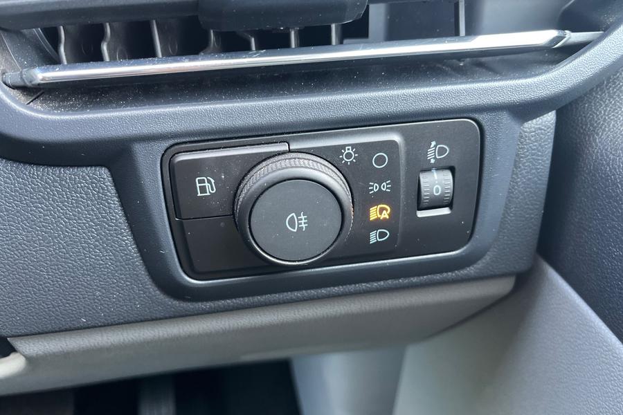 Ford TOURNEO CUSTOM Photo autoimg-1a3fec989ce3940f705918f830a8e493467ad25b.jpg