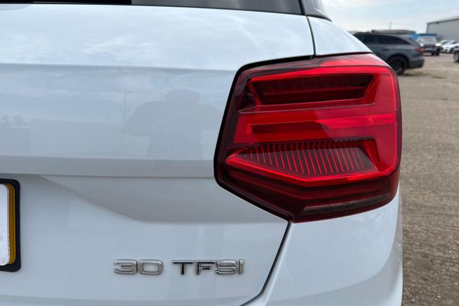 AUDI Q2 Photo 18