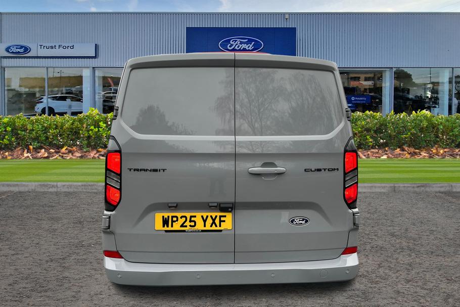 Used Ford TRANSIT CUSTOM 13