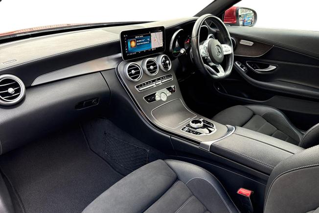 MERCEDES-BENZ C Class Photo 2