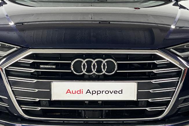 AUDI A8 Photo 39