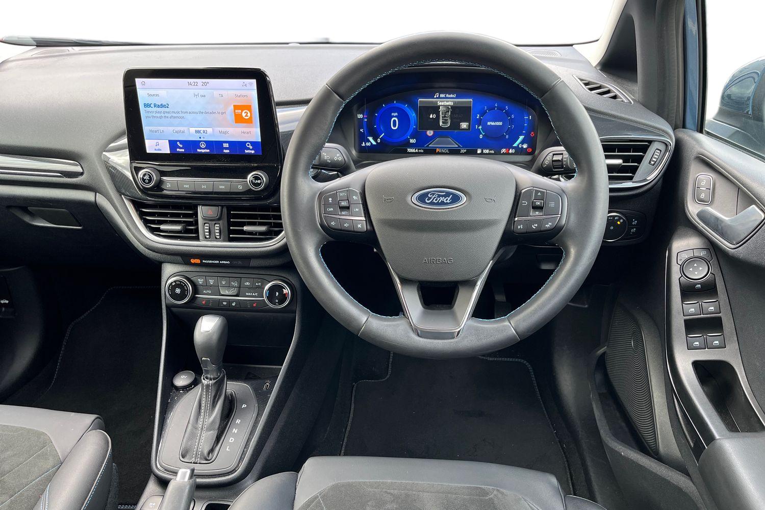 Ford FIESTA Photo 10