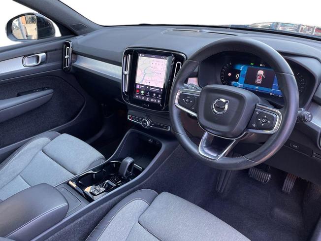 VOLVO Xc40 Photo 6