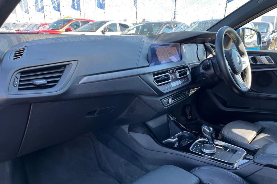 BMW 1 Series Photo autoimg-1a501b688f2a40a45244eada7780da3629b869f7.jpg