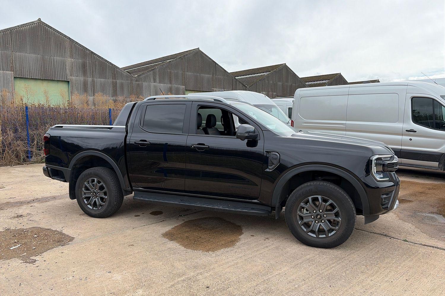 Ford RANGER Photo 24