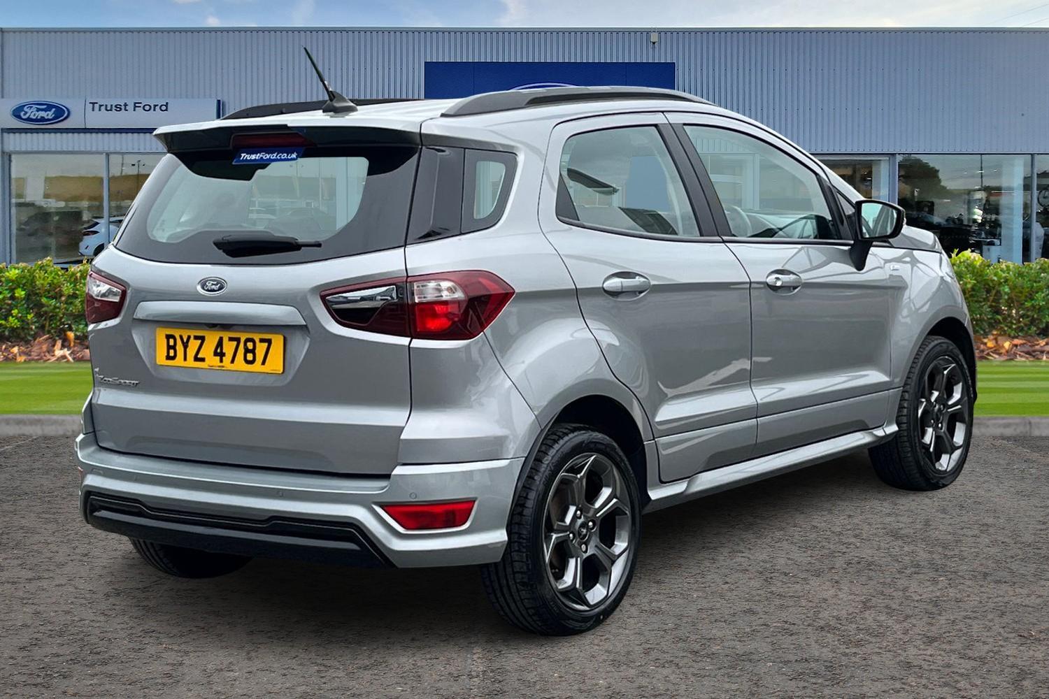 Ford ECOSPORT Photo 3