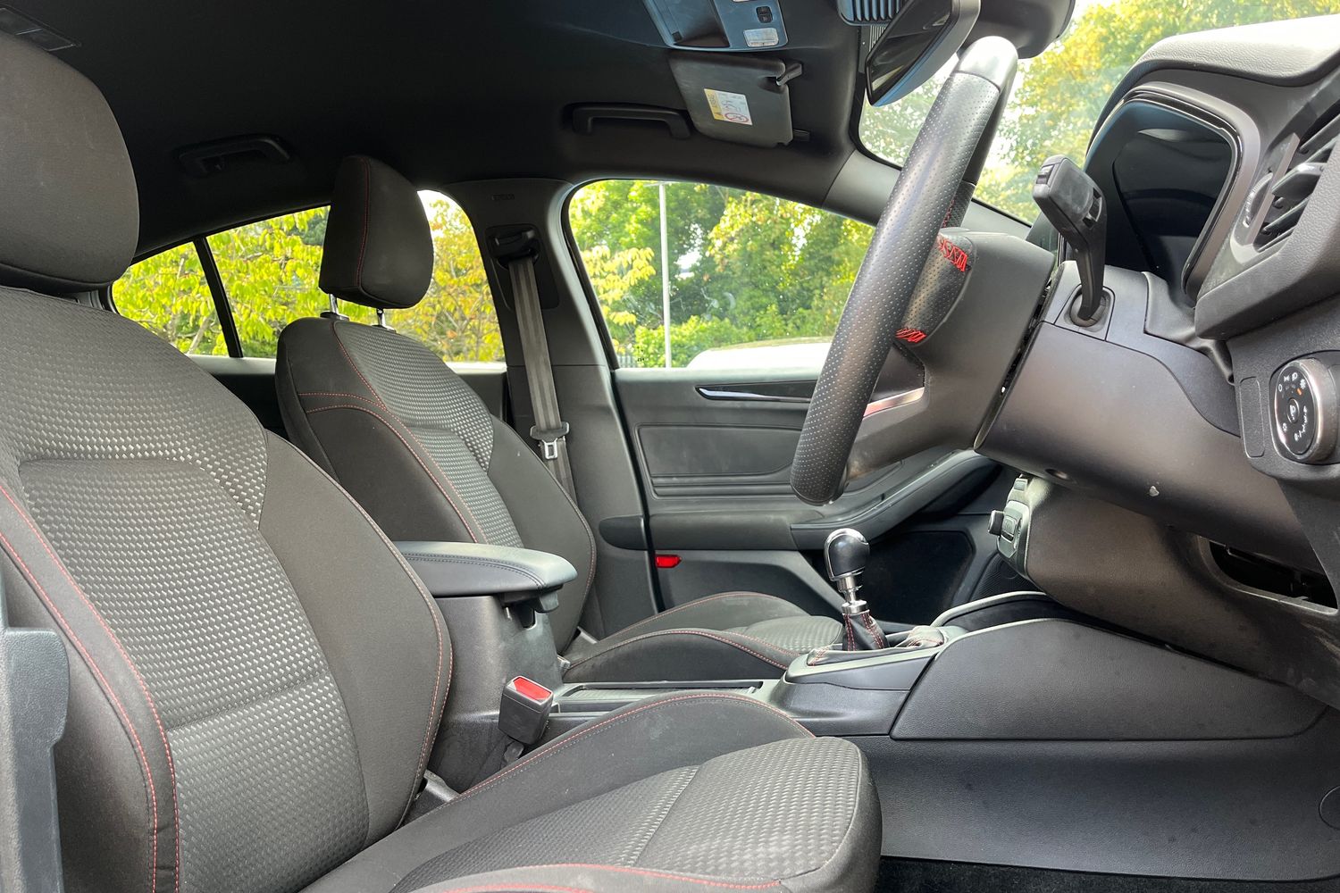 Ford Focus Photo 16