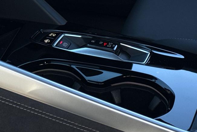 AUDI Sq5 Photo 45