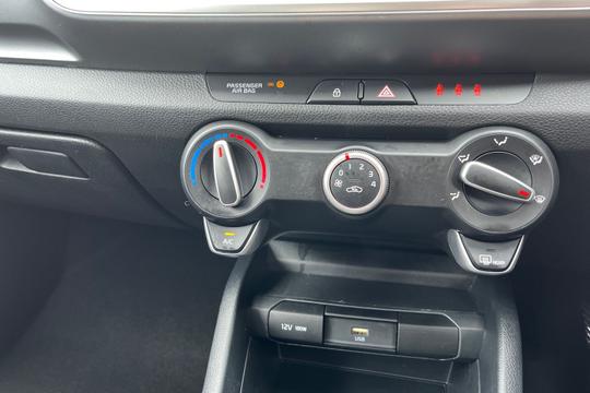 Kia Stonic Photo autoimg-1a5bd936b4640870d3289cf84b181ed0586f2443.jpg