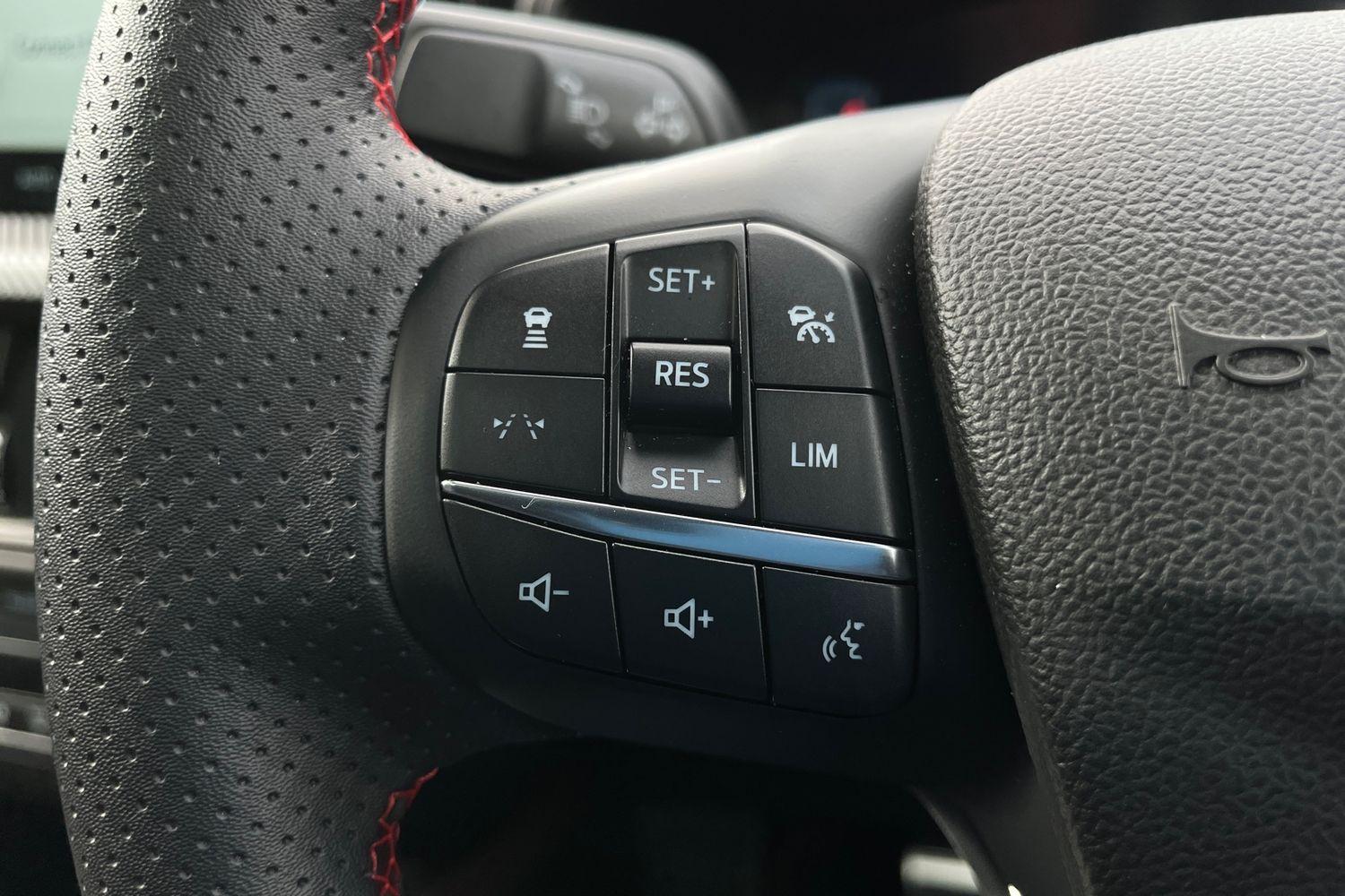Ford Kuga Photo 31
