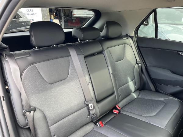 Kia Niro Photo autoimg-1a5e1142908705f955a638afa13cc57bf4b66601.jpg