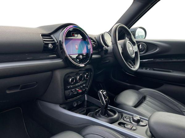 MINI Clubman Photo autoimg-1a5e826cd5c95cb3a0932245bc03fcc283d4f340.jpg