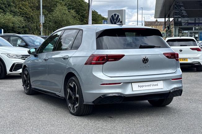 VOLKSWAGEN Golf Photo 40