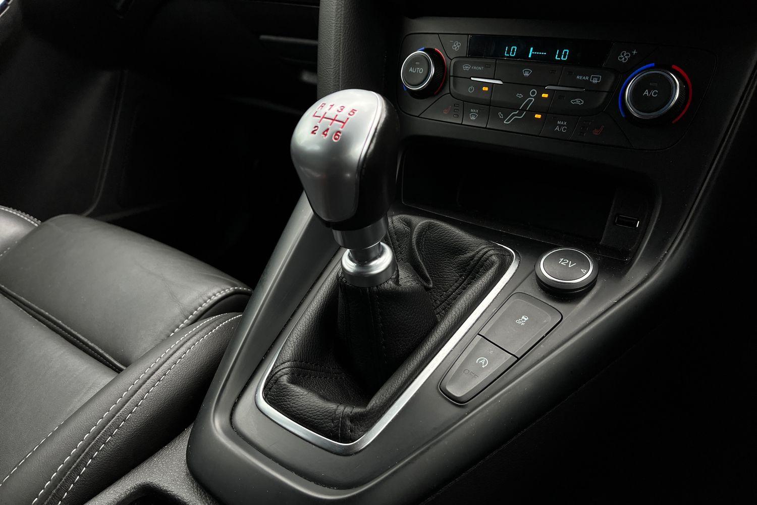 Ford Focus Photo 33