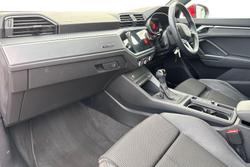 Audi Q3 Photo 2