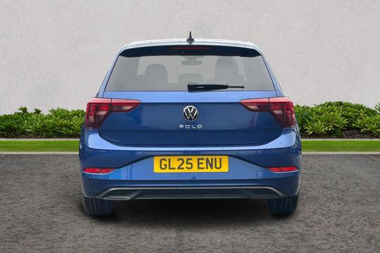 Volkswagen Polo Photo autoimg-1a6d2ffe7de92374497a302bd4a20dcc2b216259.jpg
