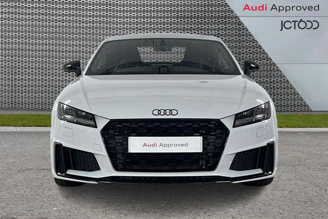 AUDI TT Photo 8