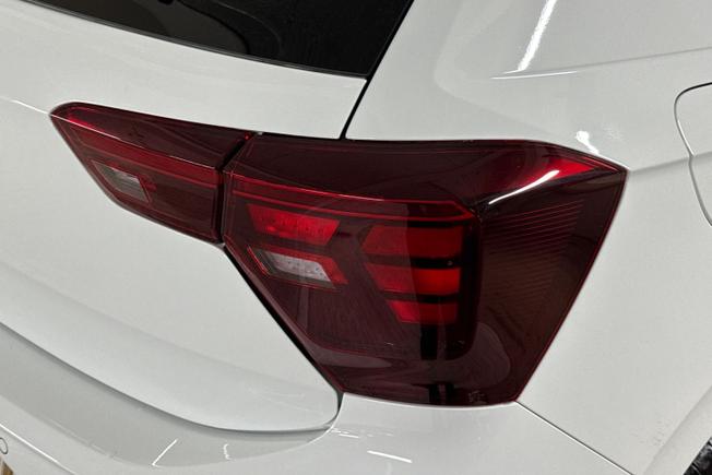 VOLKSWAGEN Polo Photo 18