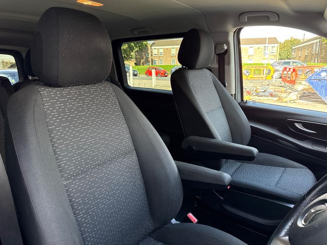 Mercedes-Benz Vito Photo 51