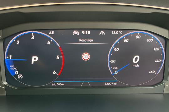 Volkswagen Tiguan Photo autoimg-1a6fa6a9d3595be260bf50b5b8287fad2f233fce.jpg