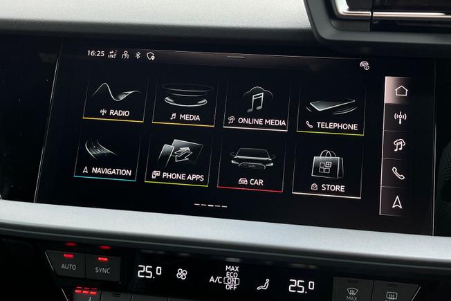 AUDI A3 Photo 13