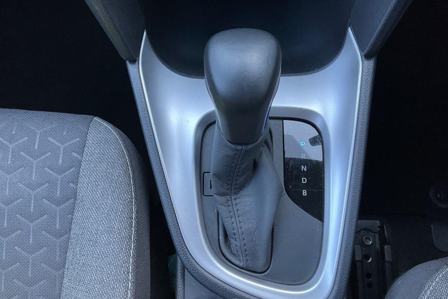 Toyota YARIS CROSS Photo autoimg-1a75035ee43fad9870d7a61887a4c4ded02d3e62.jpg