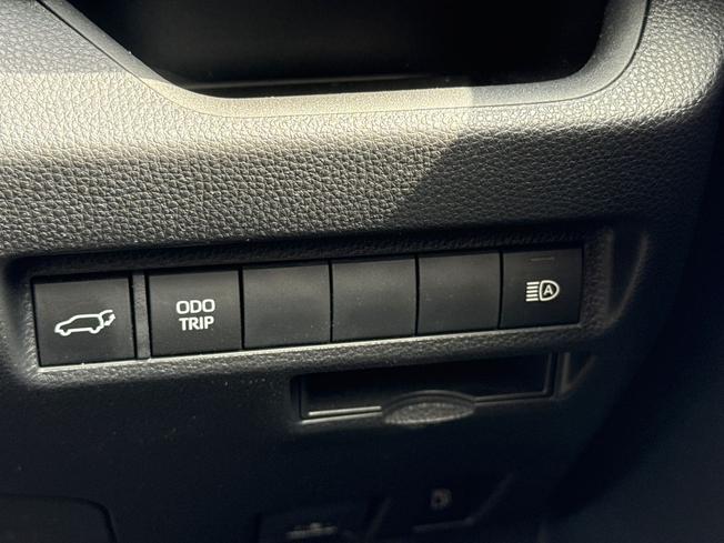 TOYOTA Rav4 Photo 30