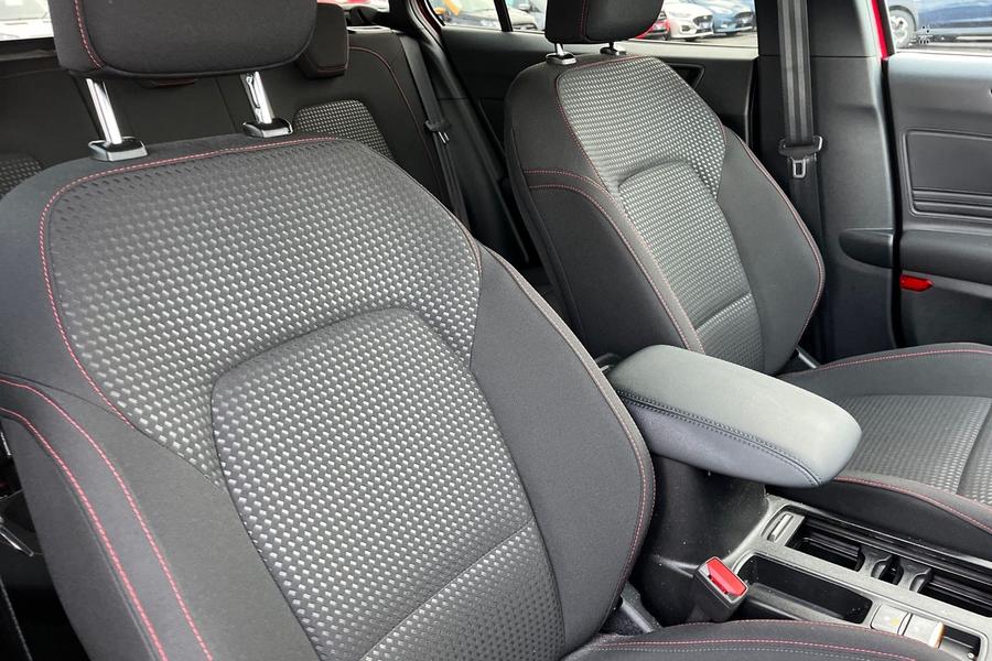 Ford Focus Photo autoimg-1a78f9cc72e123b4bf26e6a762336d5117a7eb44.jpg