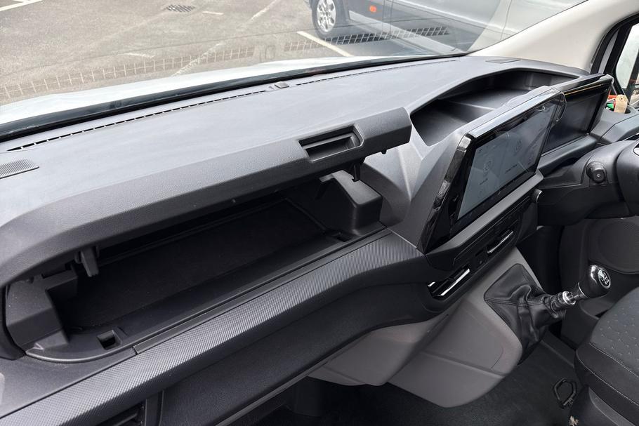 Used Ford TRANSIT CUSTOM LA24HWM 18