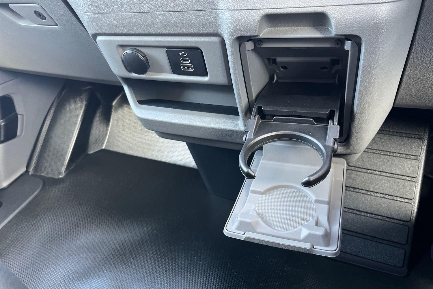 Ford E-TRANSIT CUSTOM Photo 16