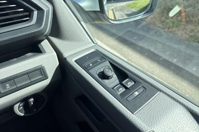 Volkswagen Transporter Photo 32