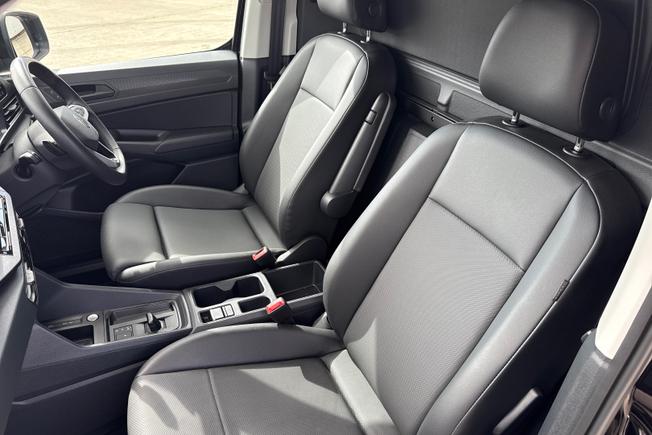 VOLKSWAGEN Caddy Photo 46