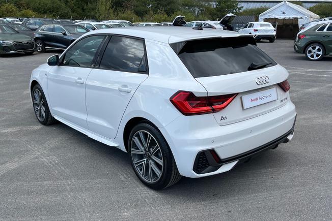 AUDI A1 Photo 21