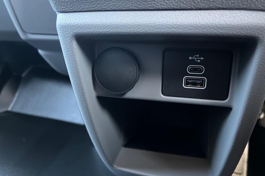 Ford TRANSIT CUSTOM Photo autoimg-1a83fe28a59b76b00d426253dd5108aabc9a582a.jpg