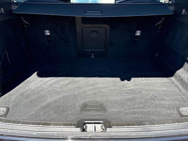 VOLVO XC60 Photo 12